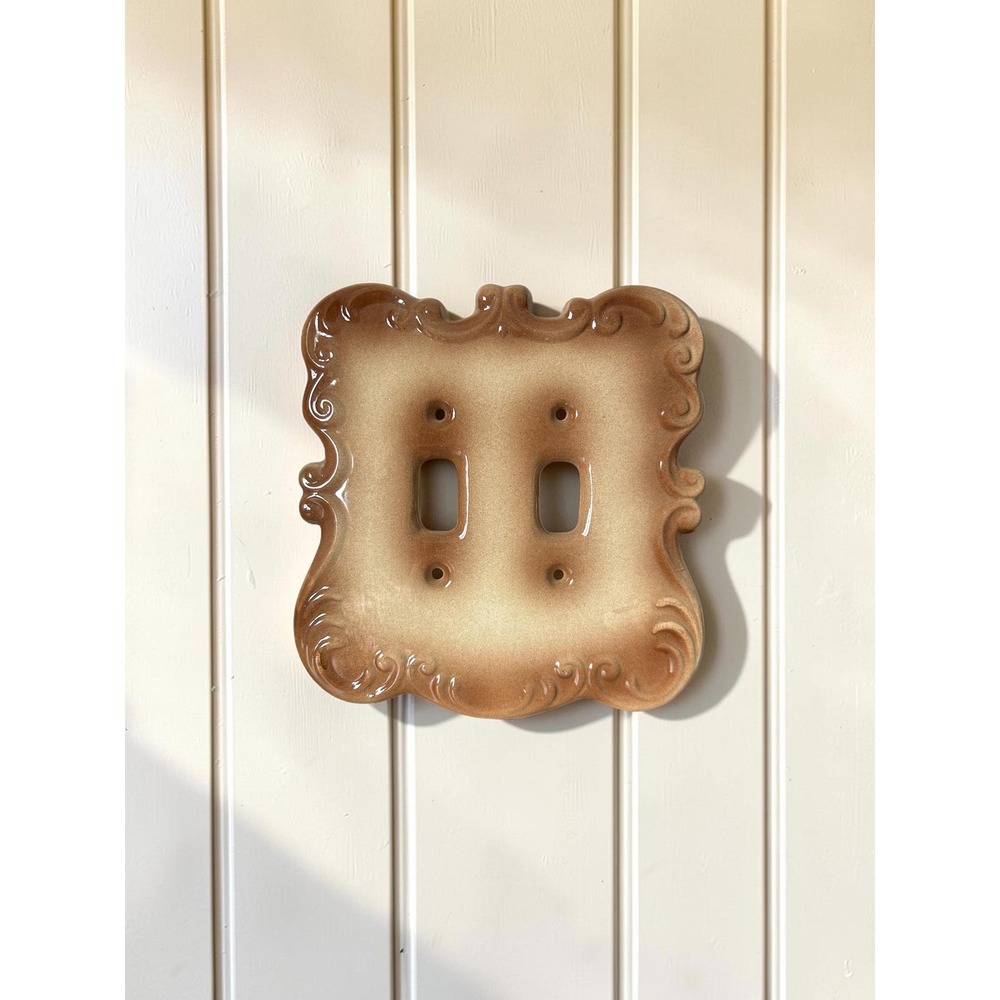 Vintage Ceramic Switch Plate Cover - Double Toggle - French Country Cottage